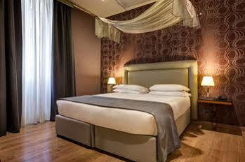 Selene Hotel