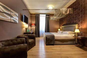 Selene Hotel 3*
